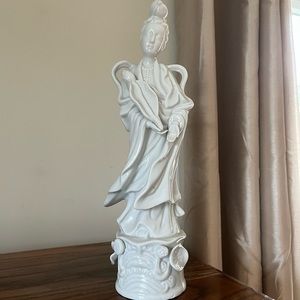 🌻Vintage white porcelain Homco Asian Goddess